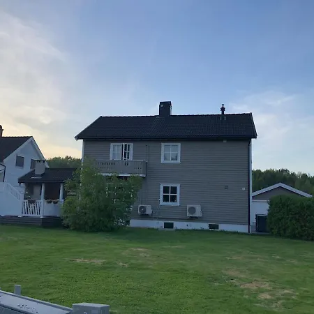 2 Bedroom Basement For 1-6 People With Free Parking * Honefoss